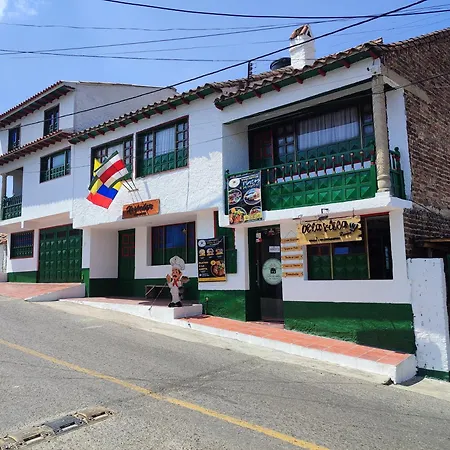 Restaurante y Hostal: De La Villa Pa Sumercé-3